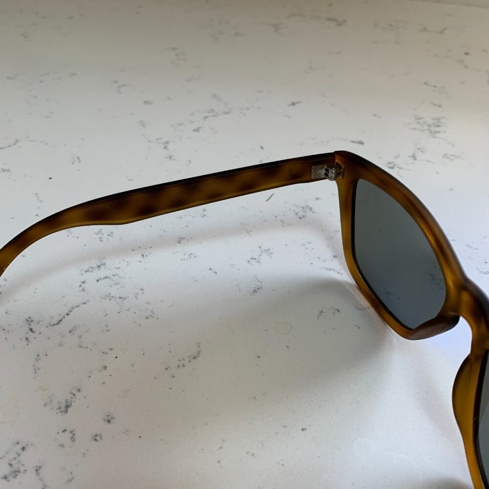 Sunski Tortoise shell frames - image 3